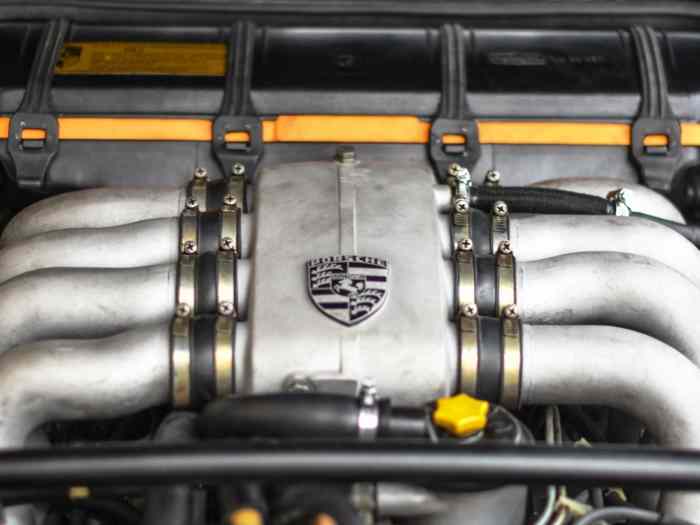 Porsche 928 S 4