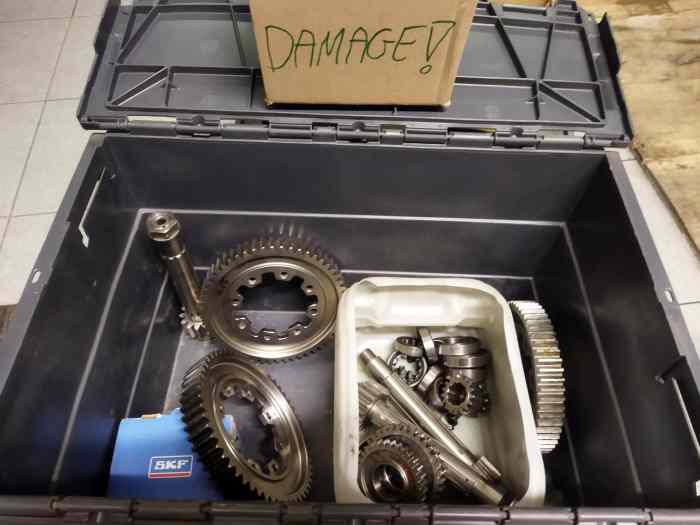 Parts new/used for Sadev ST 75-14 Clio CUP 2