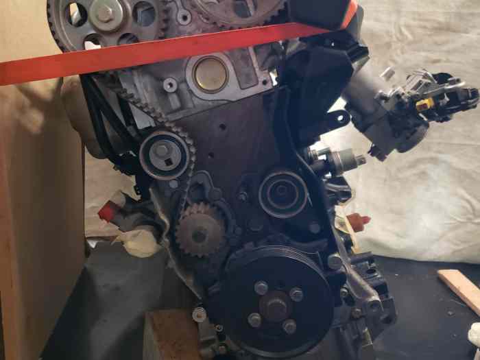 Moteur neuf 405 t16 3