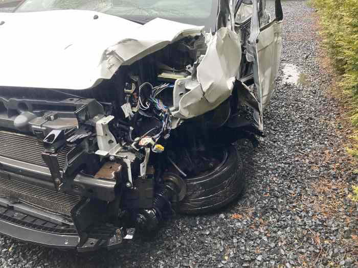 Citroen DS3 racing accidenté 1