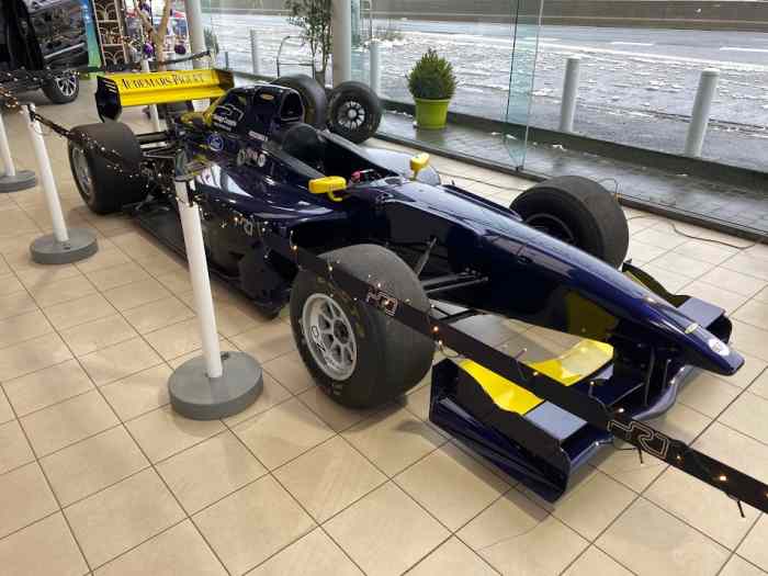 LOLA B05/52 ROLLING CHASSIS