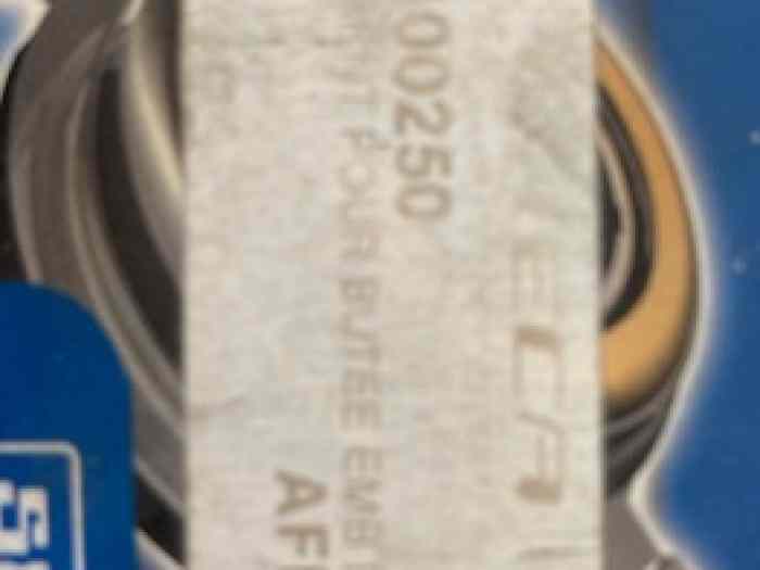 BUTEE EMBRAYAGE SKF VKC 2218 DIAMETRE 140 NEUVE 3