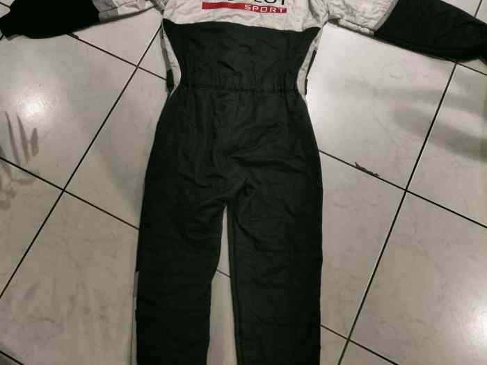 Combinaison Peugeot sport rallye 1