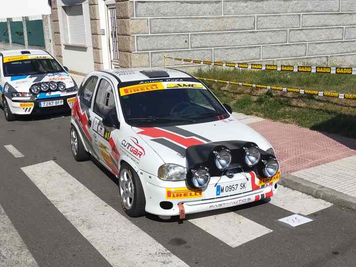 Opel corsa b gsi 0