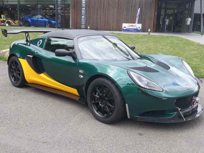 Lotus Elise track day tool