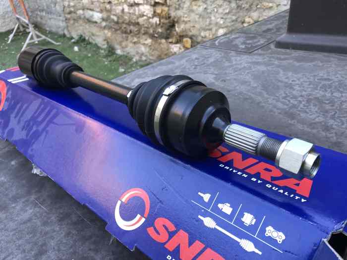 cardan renforcé snra pour boite MA 106 N2 0