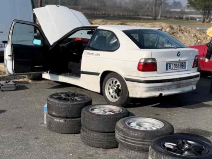 E36 COMPACT 325i - DRIFT 1