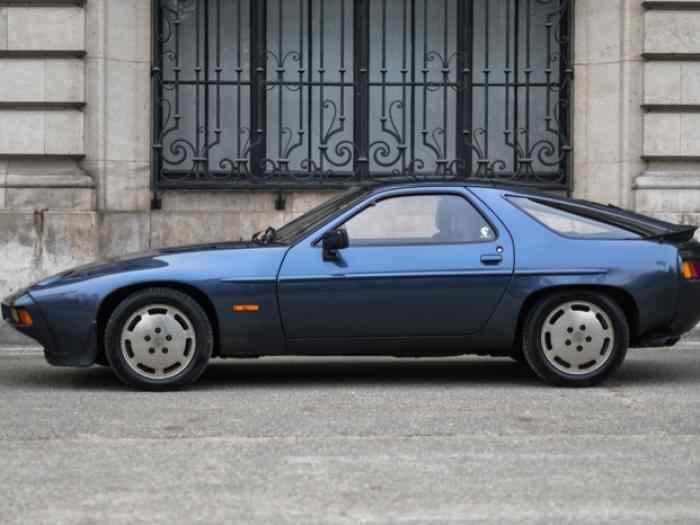 Porsche 928 S 2