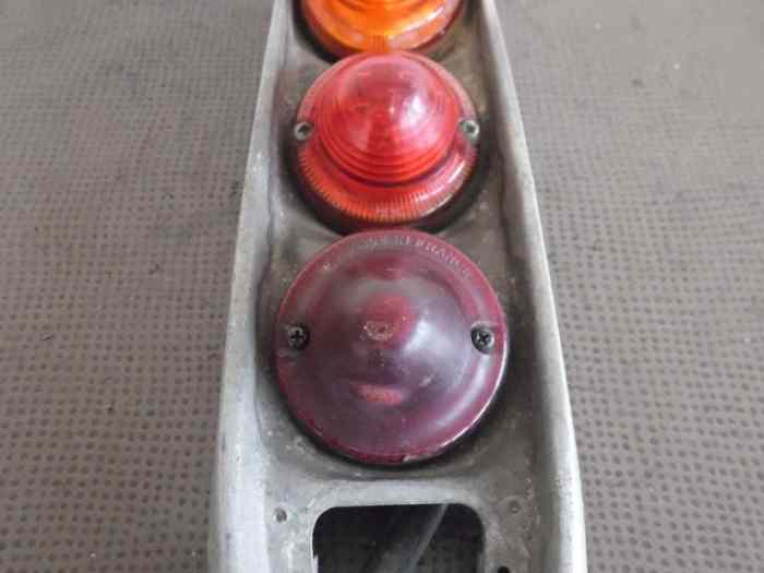 FEU ARRIERE CITROEN ID / DS BREAK