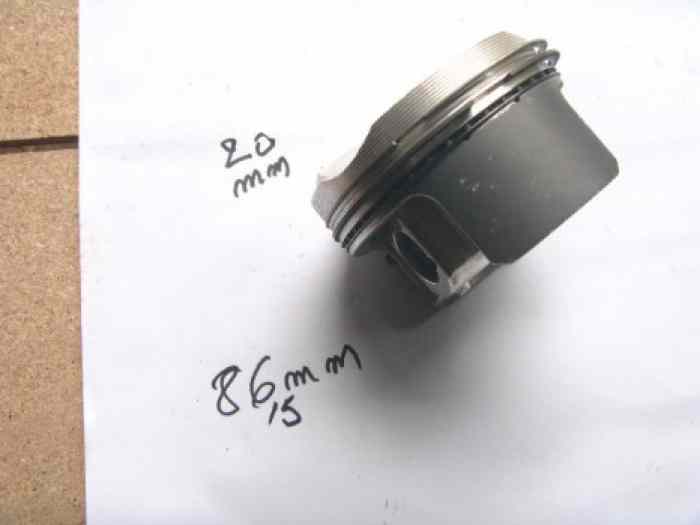 PISTONS neufs WOSSNER PEUGEOT 306 RS XU10JP4RS 1