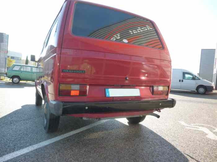 VOLKSWAGEN TRANSPORTER T3 1