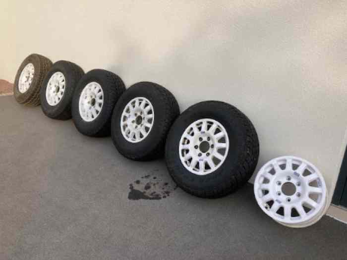 6 JANTES 4x4 Aluminium BRAID DAKAR 7x16 avec 5 PNEUS neufs TOYO 0