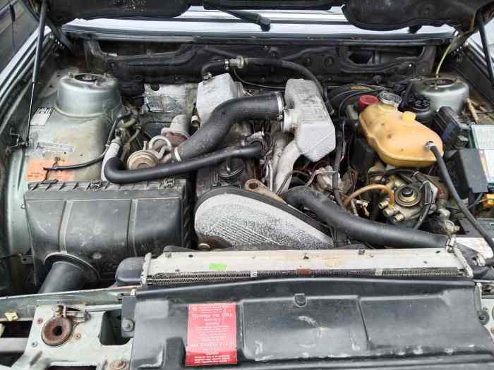 524 TD E28 BOITE AUTO (RARE!) origine MONACO 5