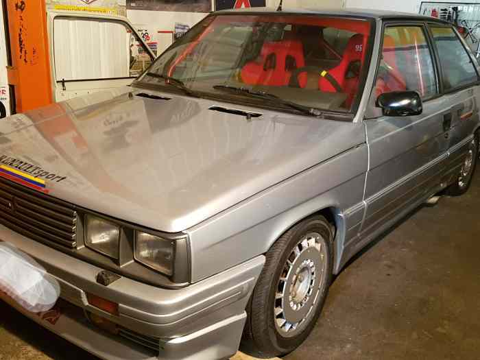 R11 turbo Zender 1