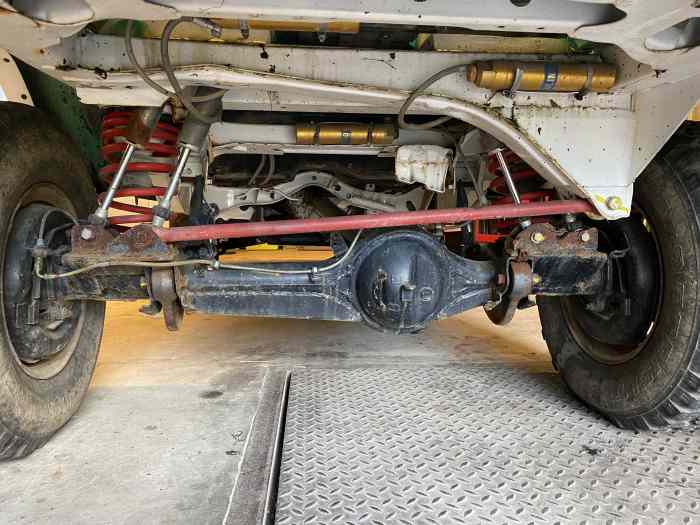 Toyota hilux T3 rallye raid historic classic a renover 3
