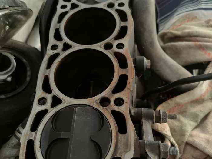 Bloc moteur xu10j4rs forgé 0