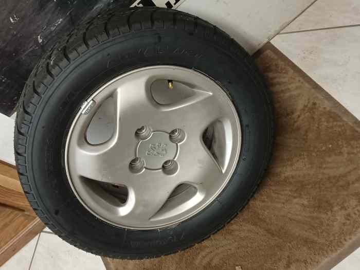 Pneus pluie YOKOHAMA A021R 170/580R14