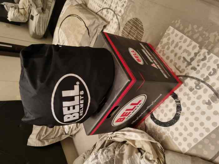 Casque bell gp3 carbon 1