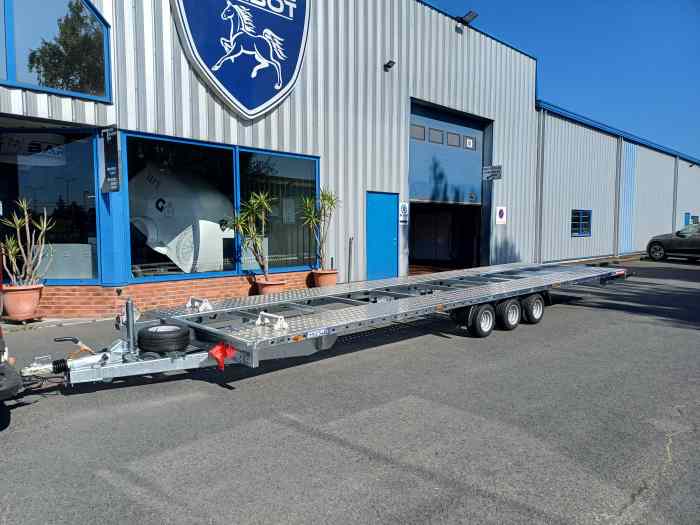 Plateau 8.50m 2 voitures