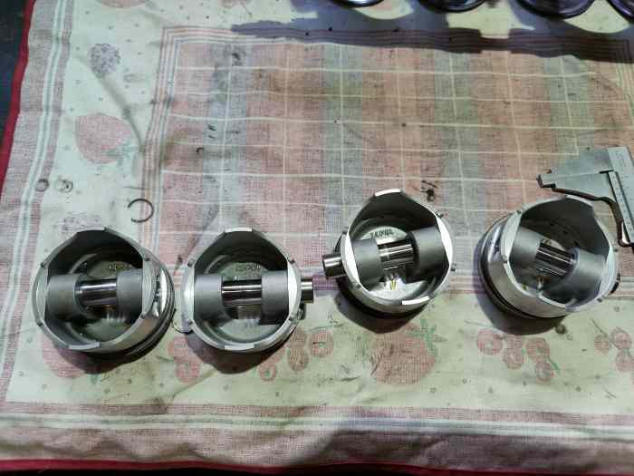 Piston iapel tu 1.6 8s tu5jp pièces et voitures de course à