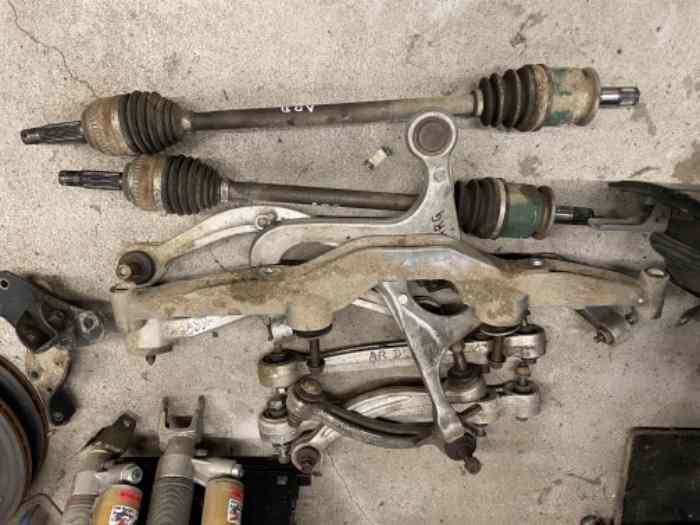 Vide garage pièce Mitsubishi evo 6/7/8...