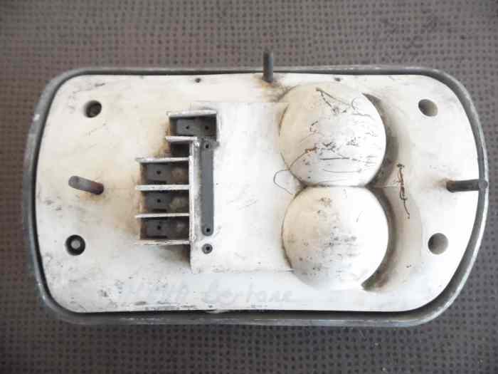 FEU ARRIERE GAUCHE ALFA ROMEO GIULIA GT JUNIOR / BERTONE 5