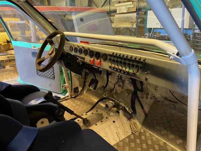 Toyota hilux T3 rallye raid historic classic a renover 2