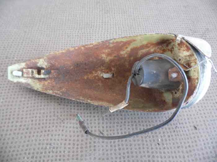 CLIGNOTANT AVANT GAUCHE PANHARD PL17 4