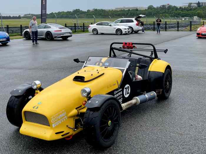 SYLVA STRIKER / YAMAHA R1 KITCAR