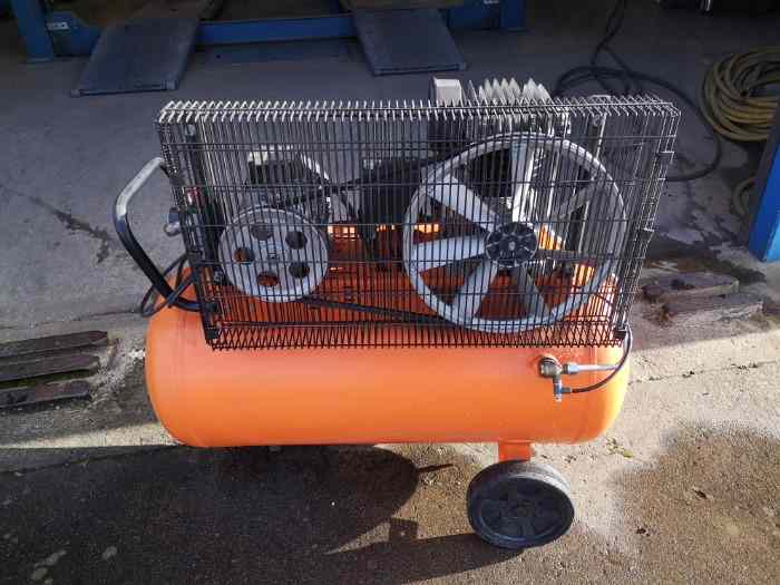 Compresseur Devilbiss 100L 1