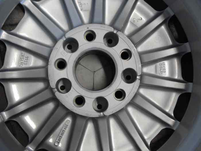 JANTE 2014001302 MERCEDES 190 TYPE W201 4
