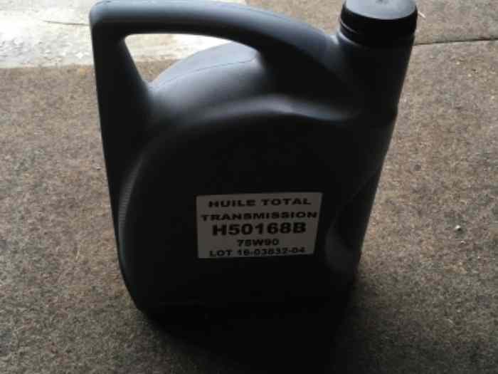 Filtre à huile 208 r2 /huile moteur 1