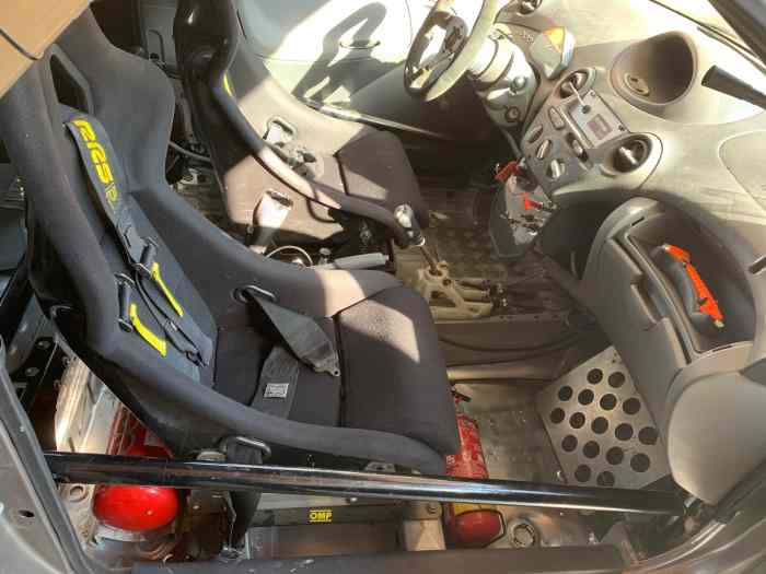 Toyota Yaris rallye groupe A5 2
