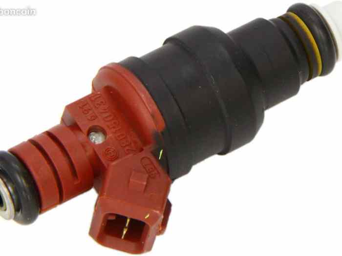 Lot de 4 Injecteurs BOSCH 0280150431 Haut débit 360 CC SAAB 9000 Turbo / Opel GSI / E85 1