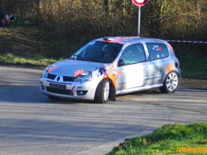 Vend clio f2014