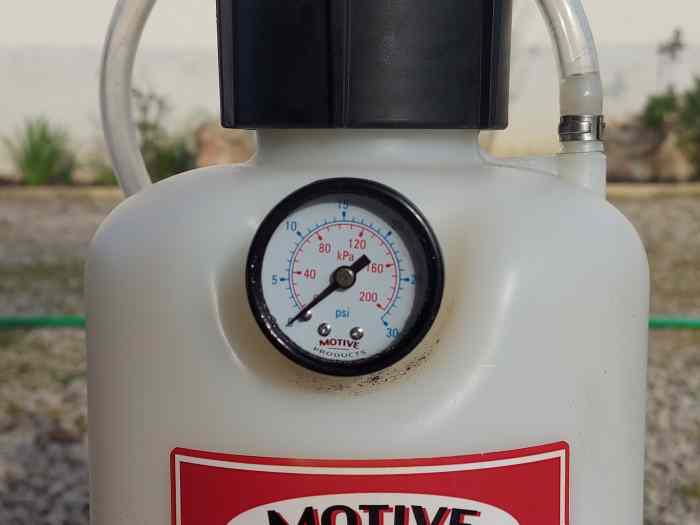 PURGEUR DE FREIN AUTOMATIQUE 1