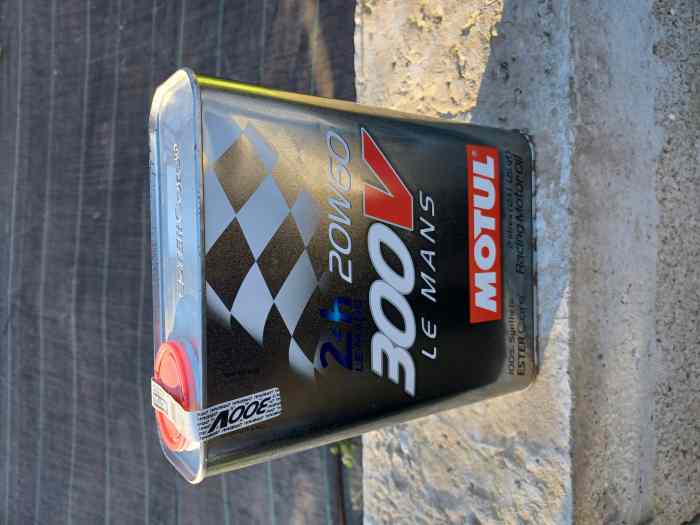 Huile moteur motul 20w60