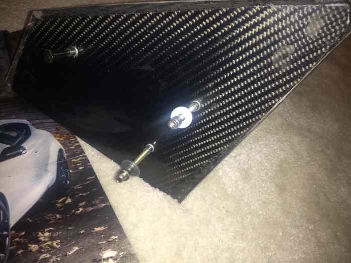 RETROVISEUR CARBON POUR MEGANE 3 COUPE ET RS 2