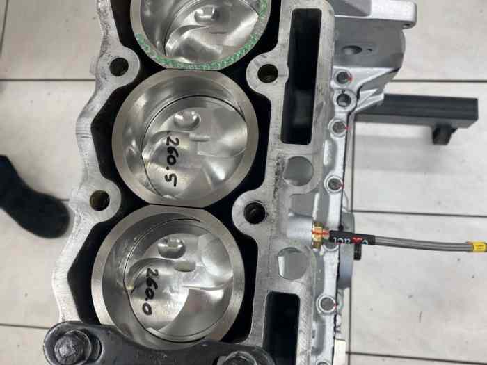 Moteur top f2.12 1