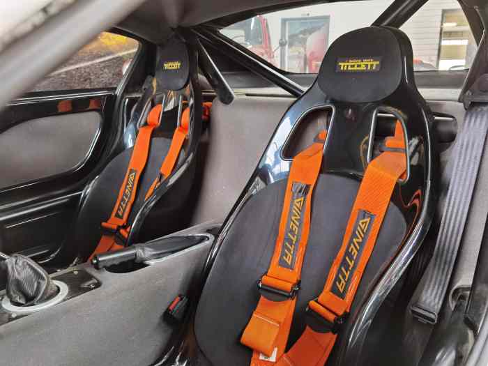 Ginetta G40 R n°001 4