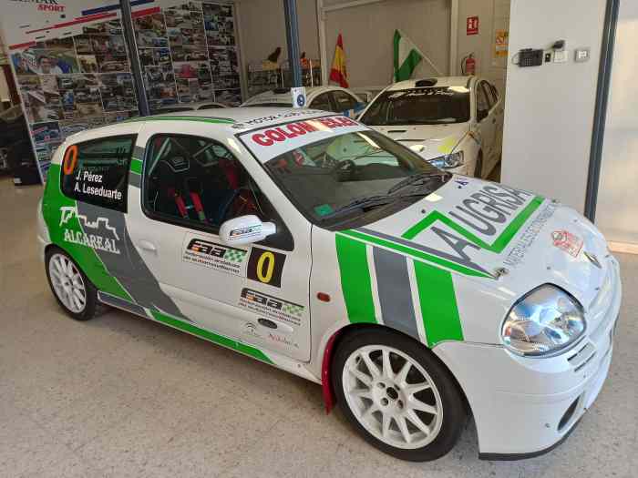 CLIO SPORT EX MEMBRADO