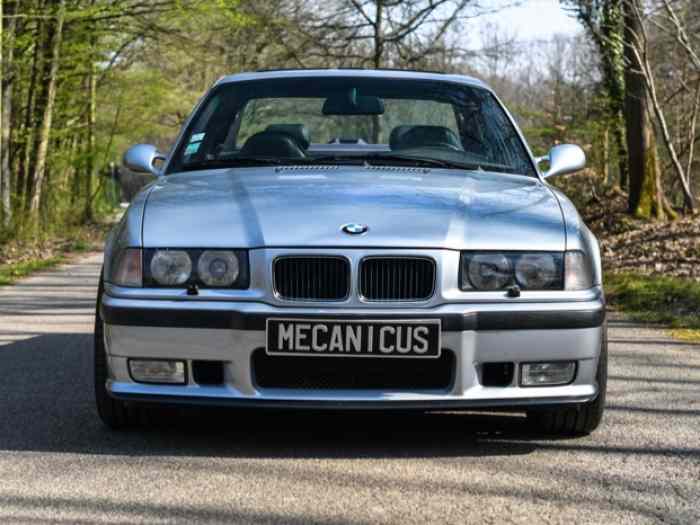 BMW M3 E36 Coupe 3.2 Individual 1
