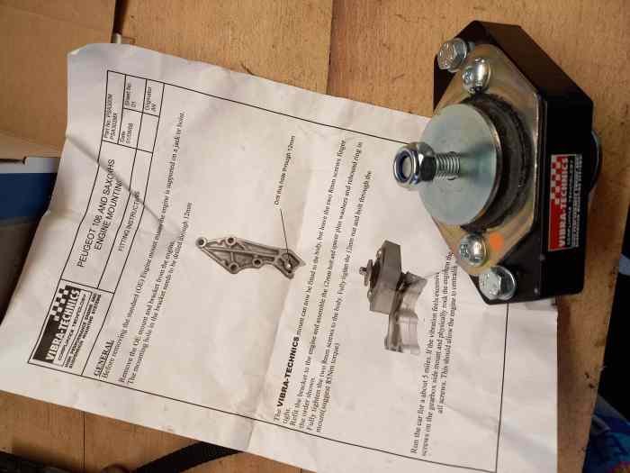 Support moteur 106 s16 vibra-technics NEUF 0