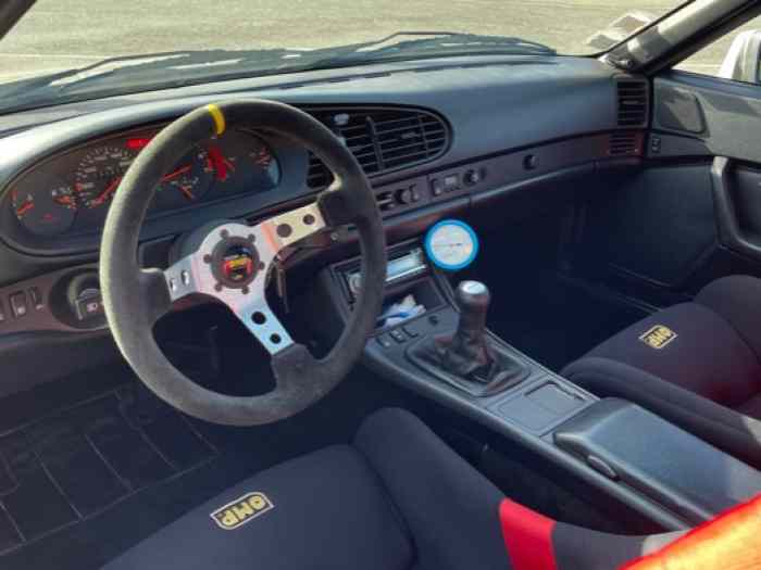 Porsche 944 Turbo 2