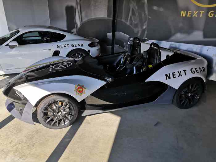 Zenos E10 1