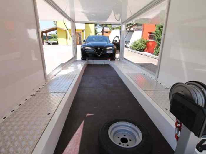 Remorque Fermée F30 TURATELLO 4