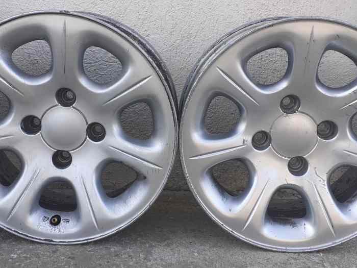 Jantes saxo vts 14 pouces + pneus pirelli rk7 3