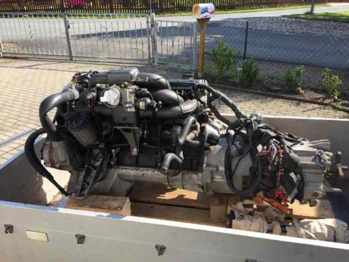 BMW Alpina B10 E34 Engine Motor 0