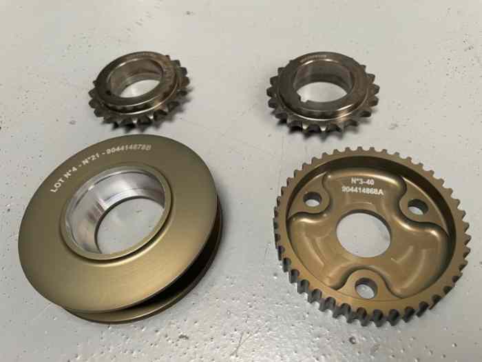 Vends pièces pour révision moteurs C3 R5 / DS3 R5 et R3 Max 3