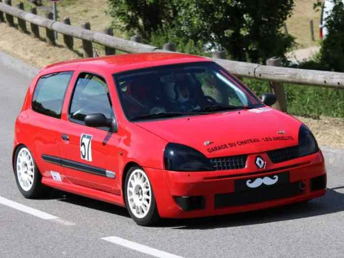 Clio 2 Cup x65 évo 2006 0